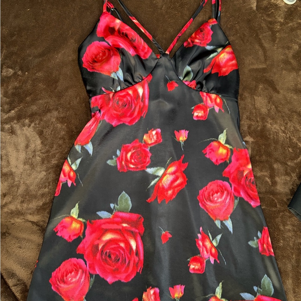 Black and Red Floral Women's Mini Dress